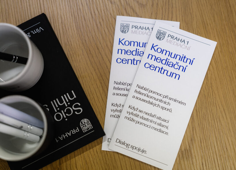 Komunitní mediace staví na dialogu a hledání řešení přijatelného pro obě strany. Nové centrum Prahy 1 se vedle samotné mediace zaměří také na poradenství, prevenci konfliktů a vzdělávání v jejich zvládání.
