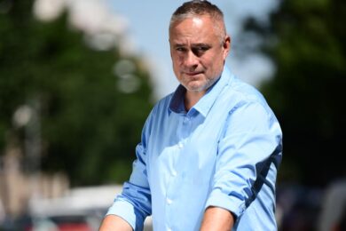 Vítězslav Novák, zastupitel Prahy 8 a kandidát na jejího starostu. „Pokud člověk říká, že by některé věci dělal jinak, měl by být také připraven převzít za své představy odpovědnost,“ říká v rozhovoru pro Naši Prahu.