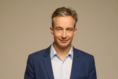 Tomáš Portlík, kandidát SPOLU na pražského primátora, před komunálními volbami představuje své priority pro další rozvoj hlavního města.