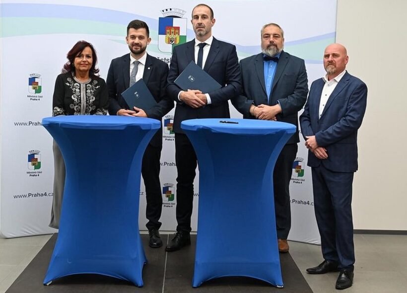 Koaliční smlouvu pro volební období 2026–2030 podepsali starosta Prahy 4 Ondřej Kubín (ODS) a místostarosta Jan Hušbauer (ANO). SPOLU a ANO budou mít v novém zastupitelstvu společně 24 mandátů.